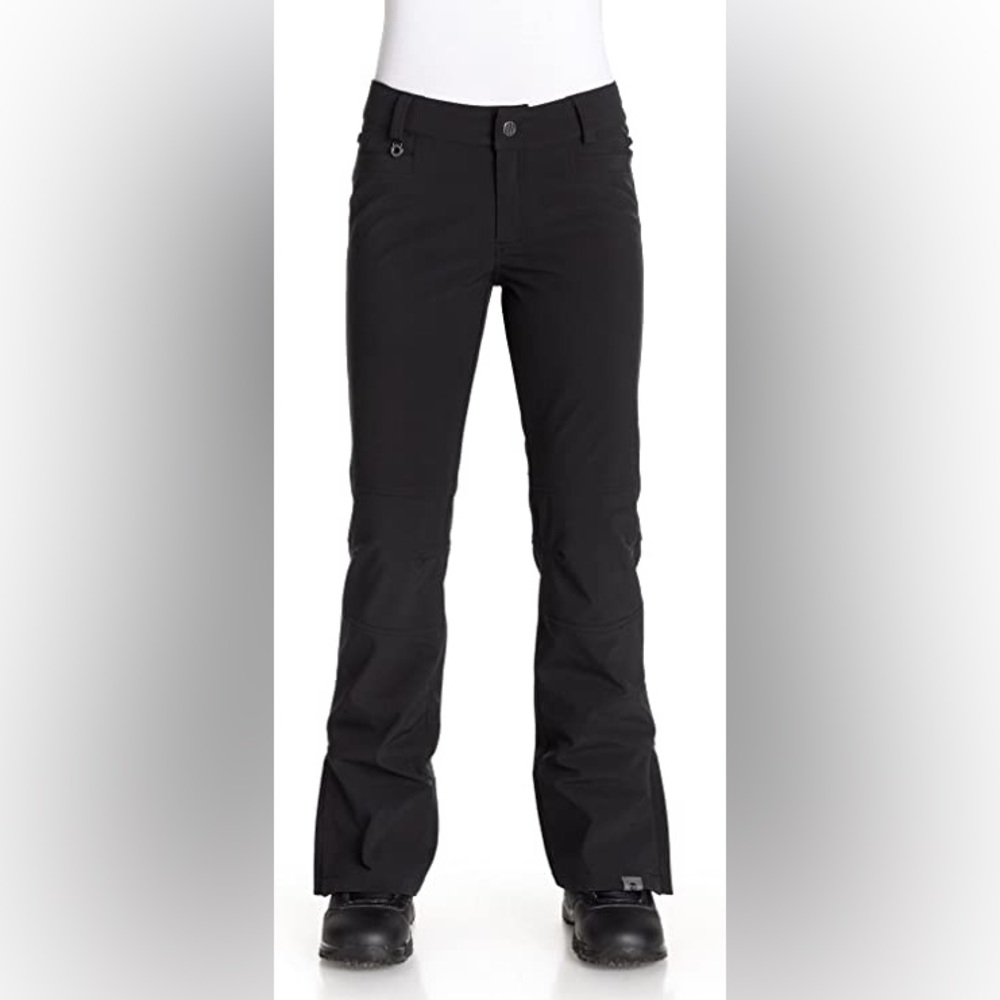 BRAND NEW Roxy Creek Softshell Snow Pants for snowboarding or skiing 😍